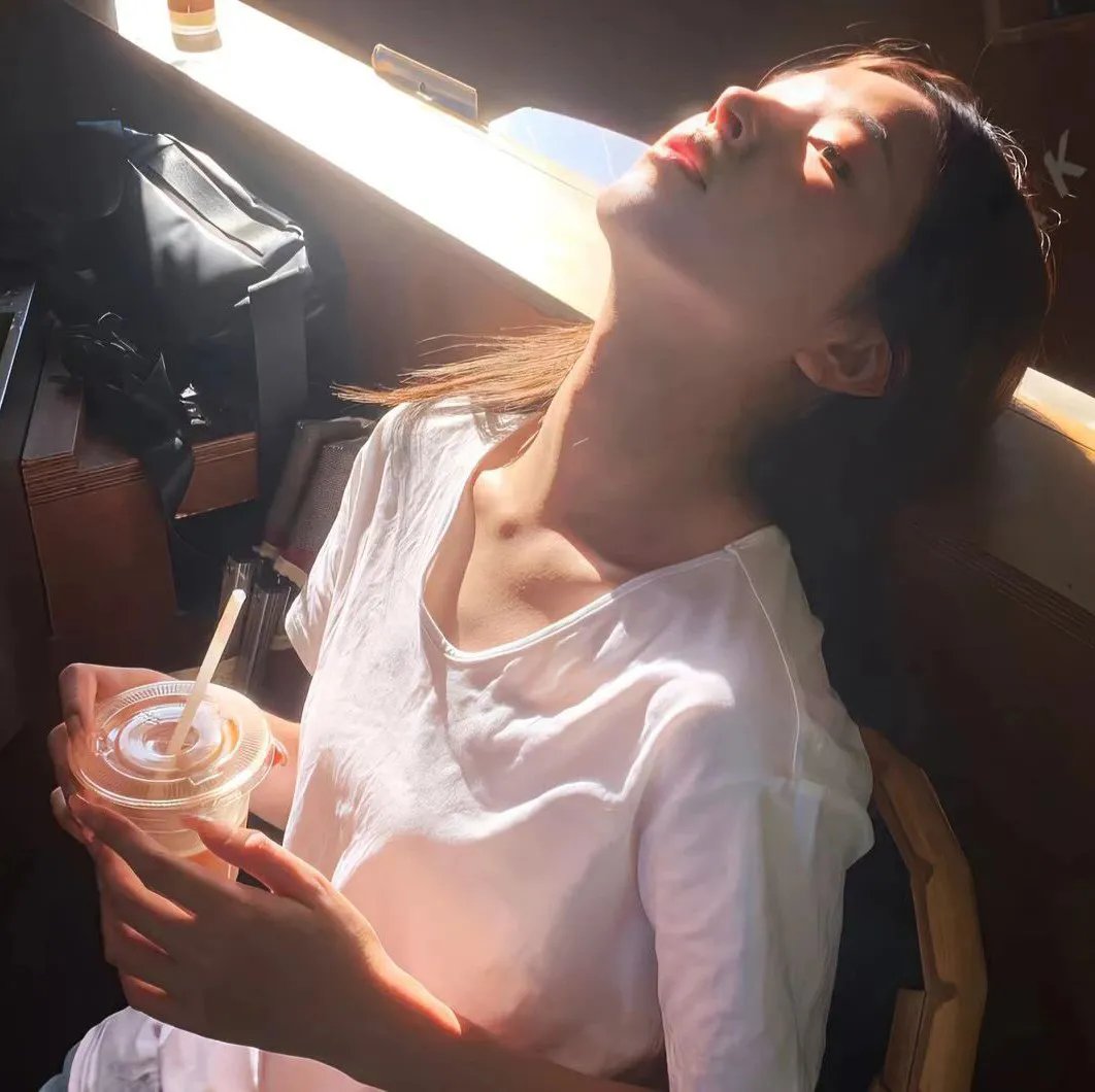 母牛总动员 海报